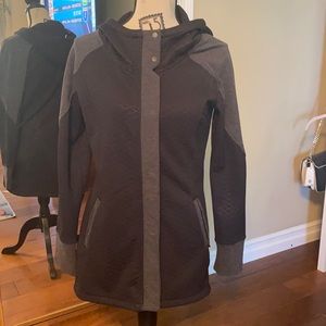 The North Face woman’s jacket gray/black size S/P